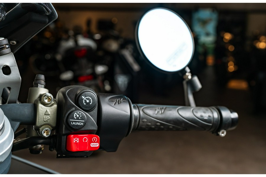 2023 MV Agusta Superveloce Base