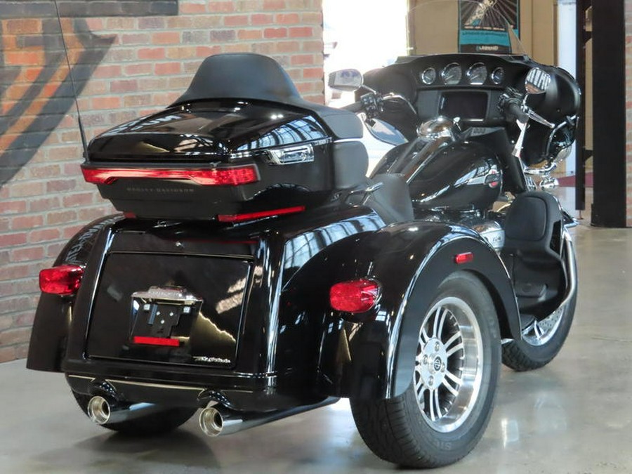 2024 Harley-Davidson® FLHTCUTG - Tri Glide® Ultra