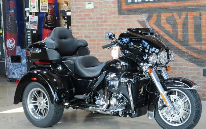 2024 Harley-Davidson® FLHTCUTG - Tri Glide® Ultra