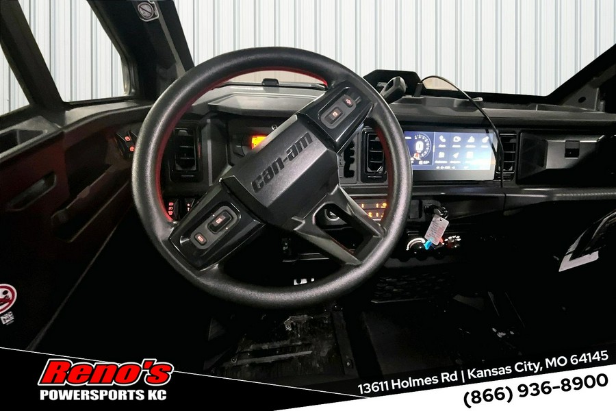 2026 Can-Am Defender MAX XT CAB HD11