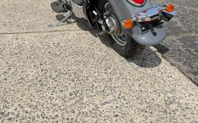2025 Suzuki Boulevard C50