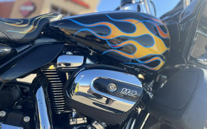 2024 Harley-Davidson® FLTRT Road Glide® 3 Vivid Black/Custom Flames 858548