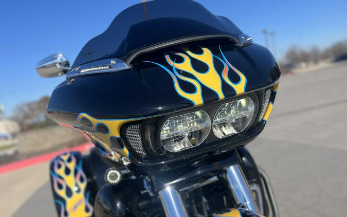 2024 Harley-Davidson® FLTRT Road Glide® 3 Vivid Black/Custom Flames 858548