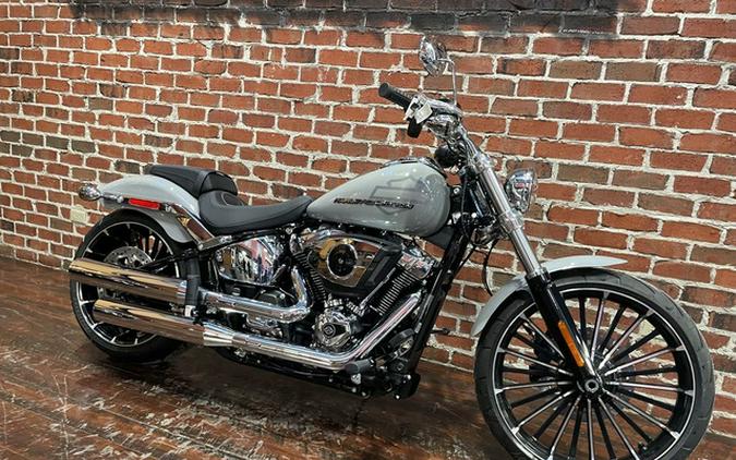 2025 Harley-Davidson Softail FXBR - Breakout
