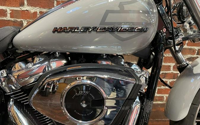 2025 Harley-Davidson Softail FXBR - Breakout