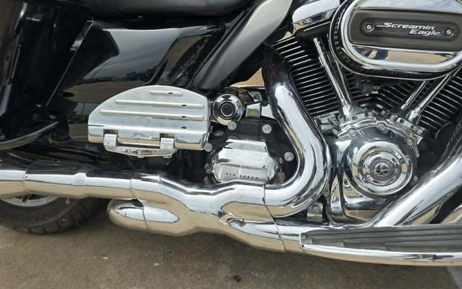 2019 Harley-Davidson® FLHTKL - Ultra Limited Low