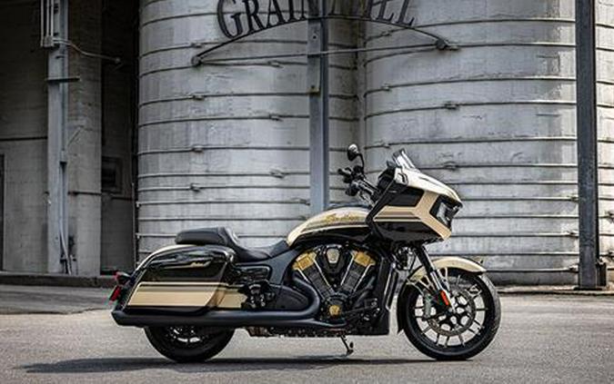 2022 Indian Motorcycle Challenger® Dark Horse® Jack Daniel's® Limited Edition