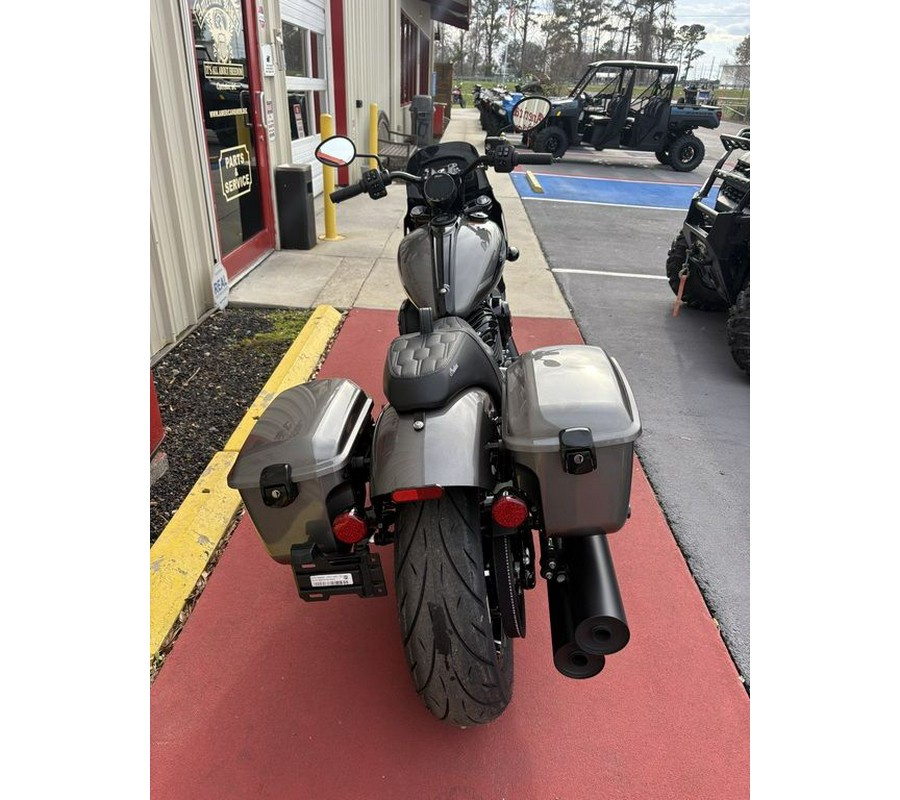 2025 Indian Motorcycle® Sport Chief RT Heavy Metal