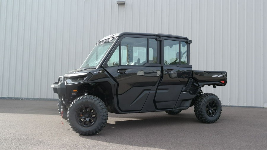 2026 Can-Am® Defender MAX XT CAB HD11 With 10.25 in.display