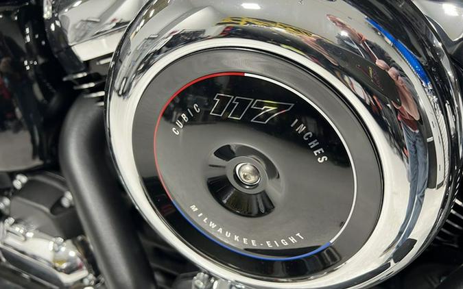 2026 Harley-Davidson Softail FLHC - Heritage Classic