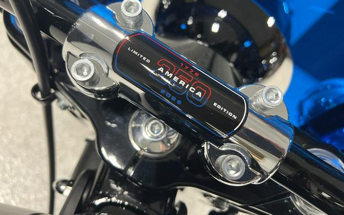 2026 Harley-Davidson Softail FLHC - Heritage Classic