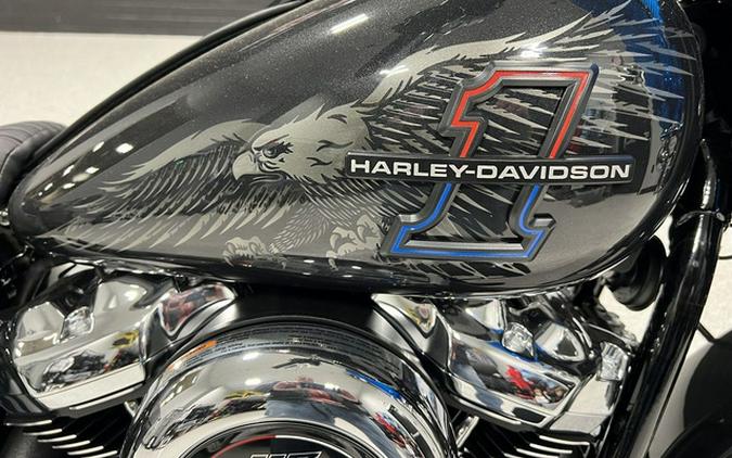 2026 Harley-Davidson Softail FLHC - Heritage Classic