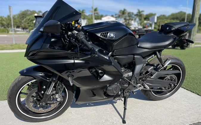 2025 Yamaha YZF R7