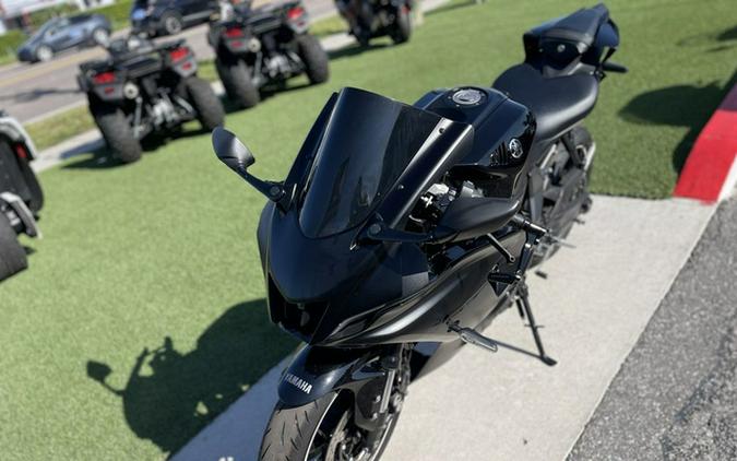 2025 Yamaha YZF R7