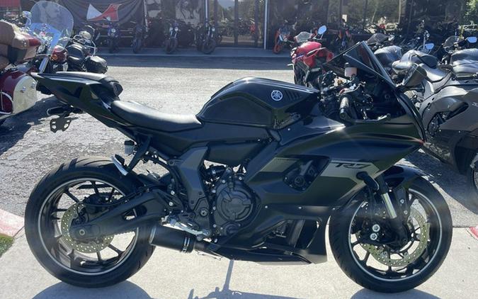 2025 Yamaha YZF R7