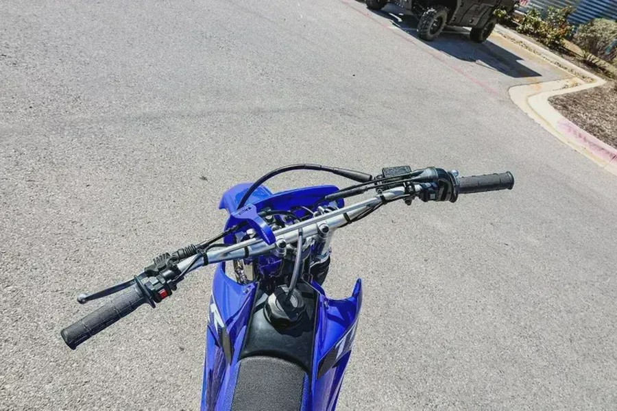 2027 YAMAHA TT-R230