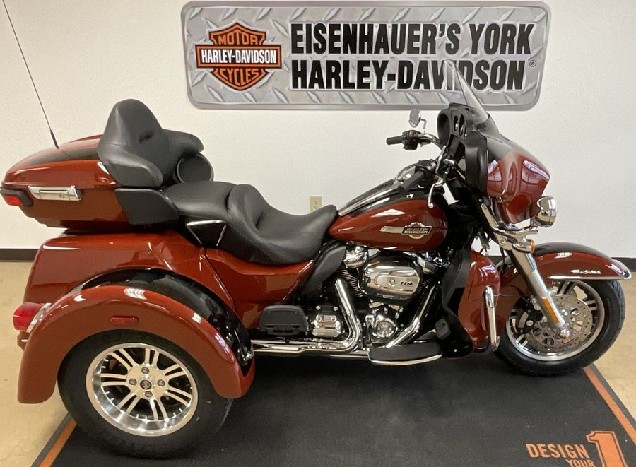 2024 Harley-Davidson® FLHTCUTG - Tri Glide® Ultra