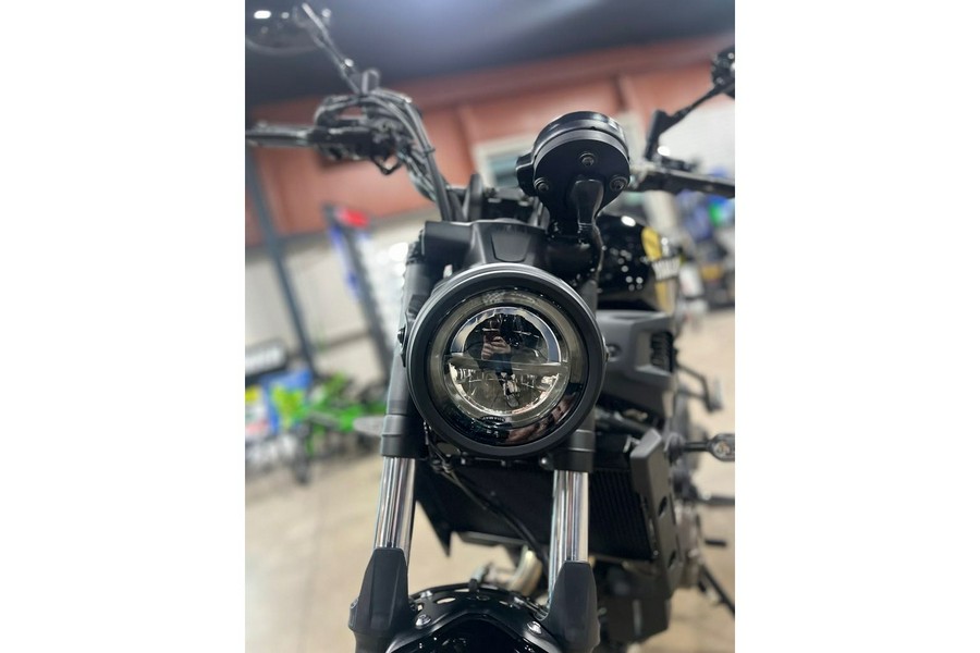 2024 Yamaha XSR 700