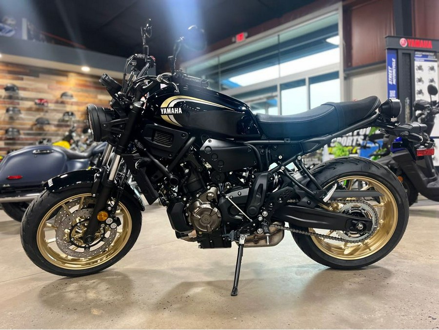 2024 Yamaha XSR 700