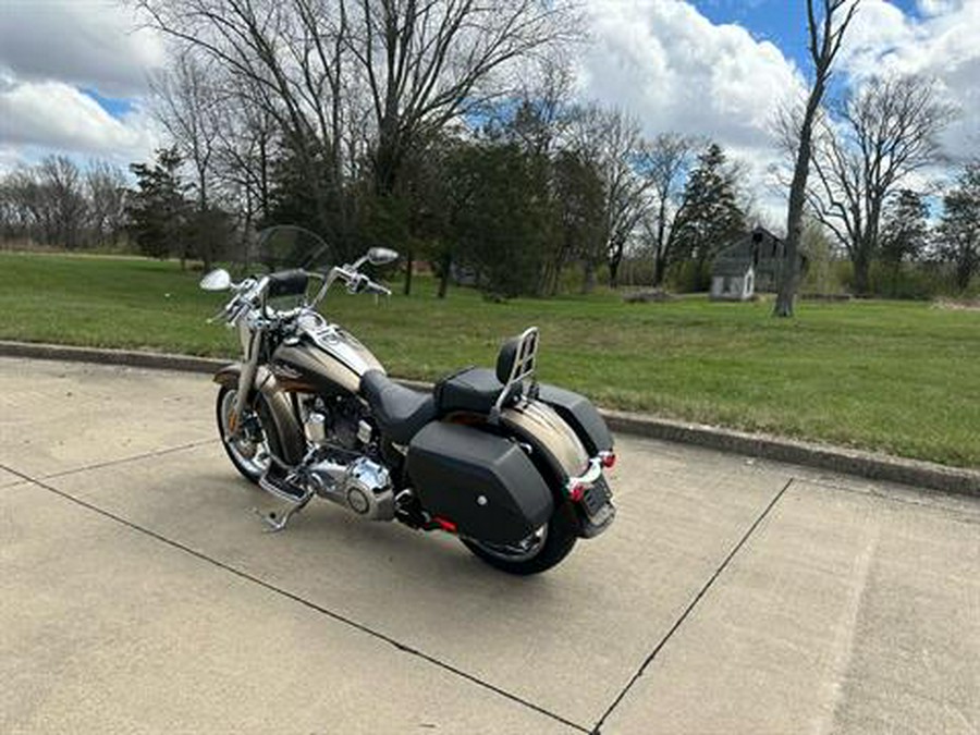 2011 Harley-Davidson CVO™ Softail® Convertible