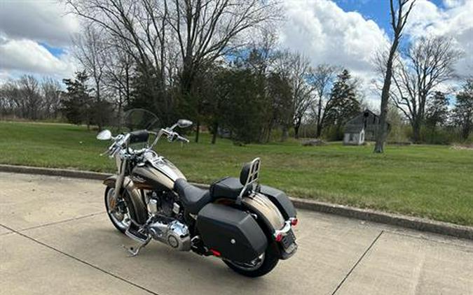 2011 Harley-Davidson CVO™ Softail® Convertible