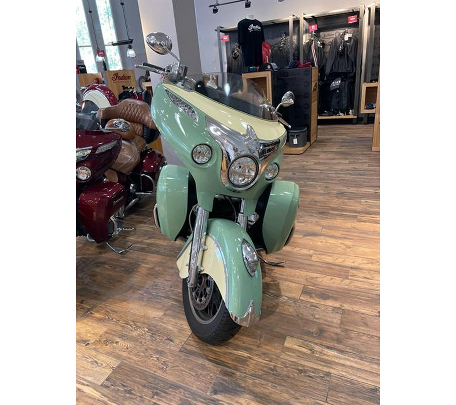 2017 Indian Motorcycle Roadmaster®