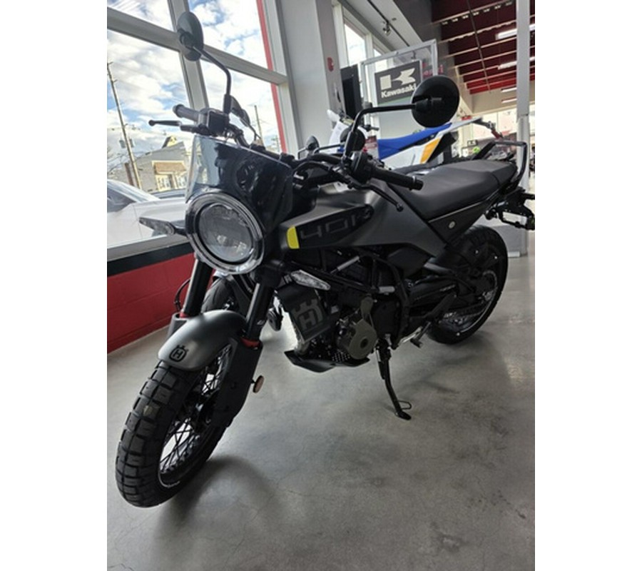 2024 Husqvarna SVARTPILEN 401