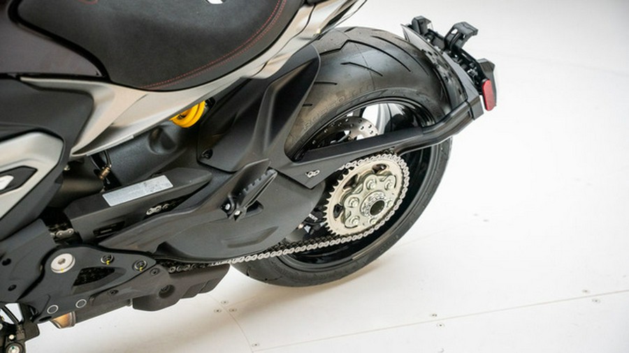 2026 Ducati XDiavel V4 Black Lava