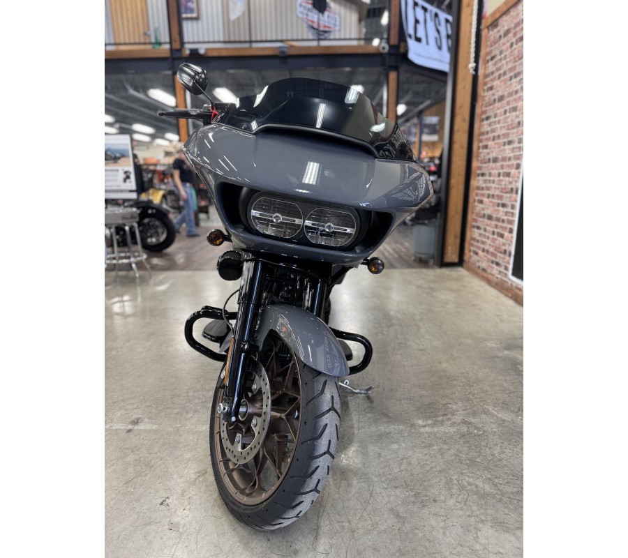 2022 Harley-Davidson Road Glide ST