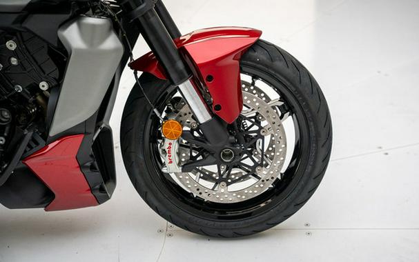 2026 Ducati XDiavel V4 Burning Red
