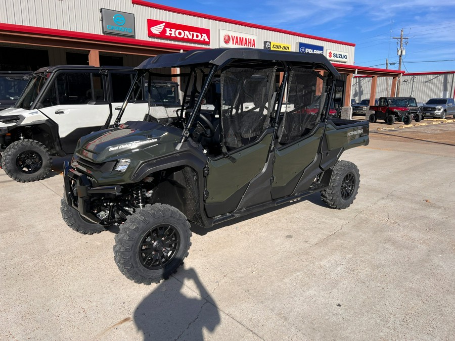 2025 Honda Pioneer 1000-6 Deluxe Crew