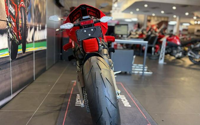 2026 Ducati STREETFIGHTER V4