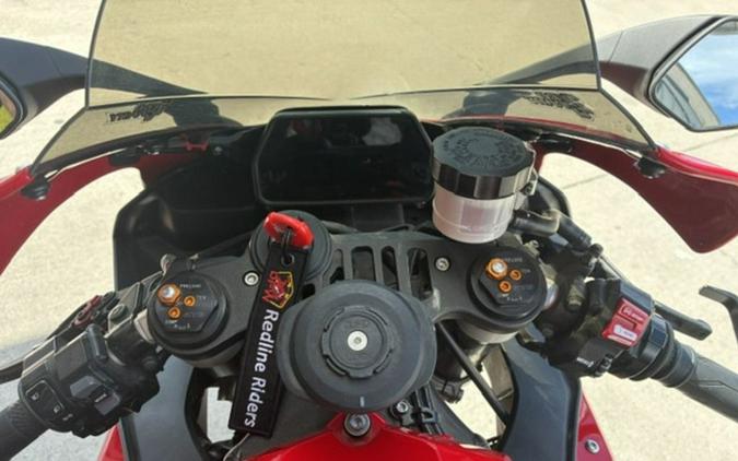 2019 Yamaha YZF R1