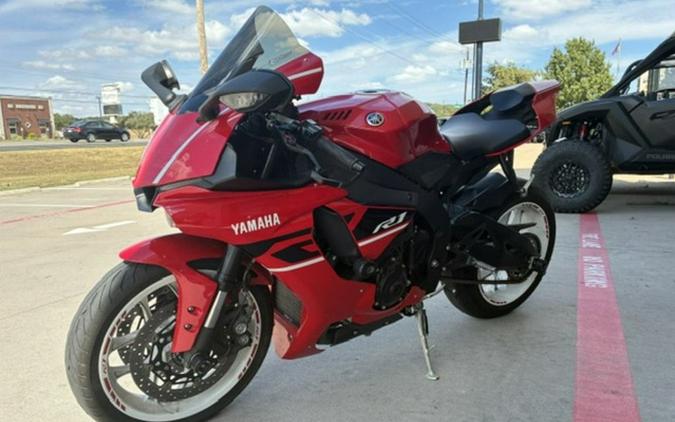 2019 Yamaha YZF R1