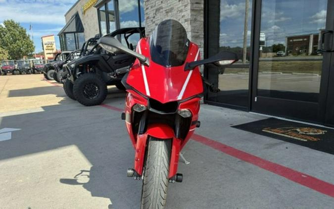 2019 Yamaha YZF R1
