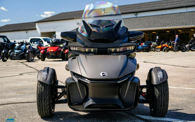 2024 Can-Am® Spyder RT Limited Dark Wheels