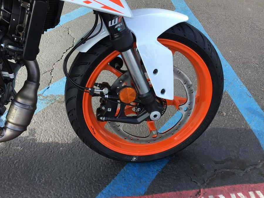 2024 KTM 250 Duke