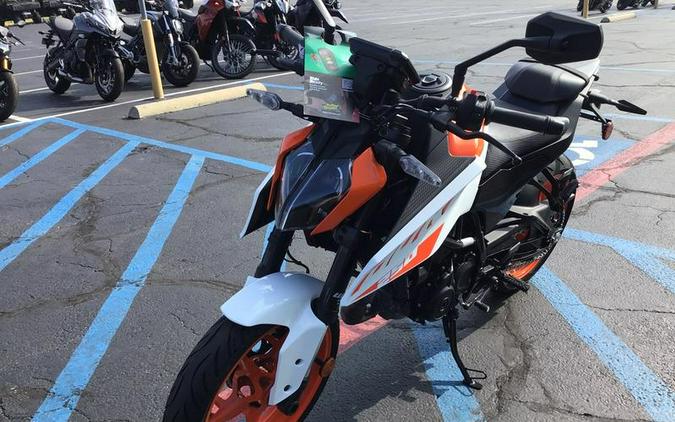 2024 KTM 250 Duke