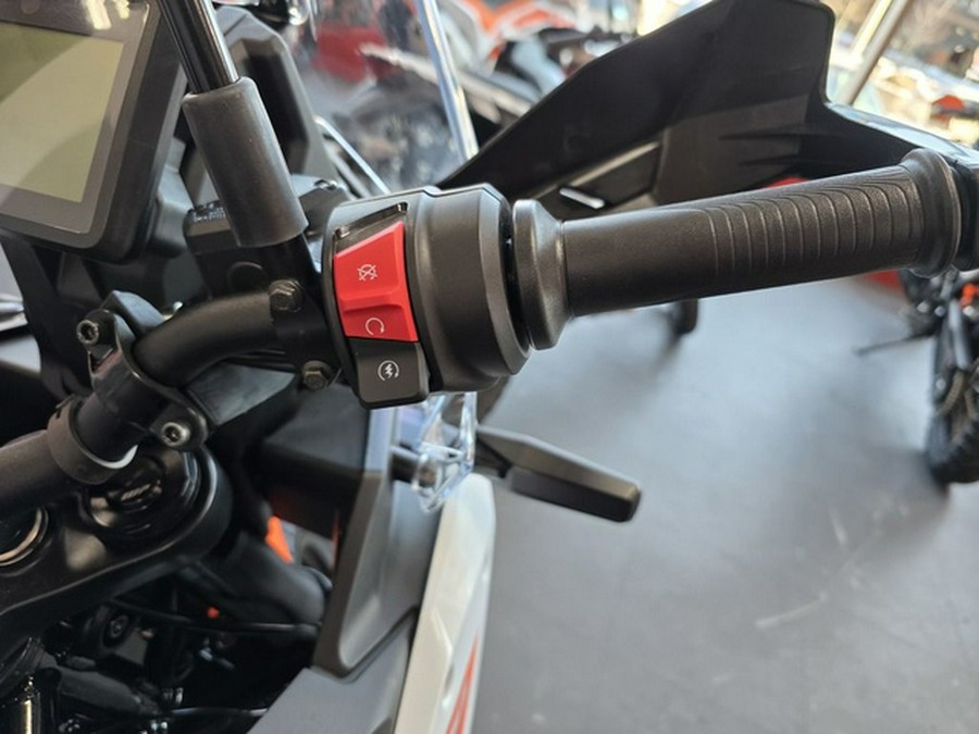 2025 KTM Adventure 390 X