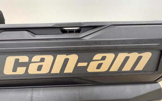 2026 Can-Am Outlander MAX 6x6 Backcountry 1000R
