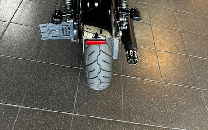 2021 Harley-Davidson Iron 1200 Black