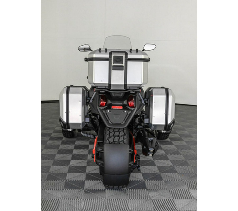 2025 Can-Am Canyon? XT