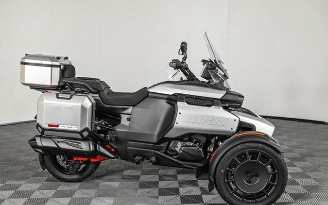 2025 Can-Am Canyon? XT