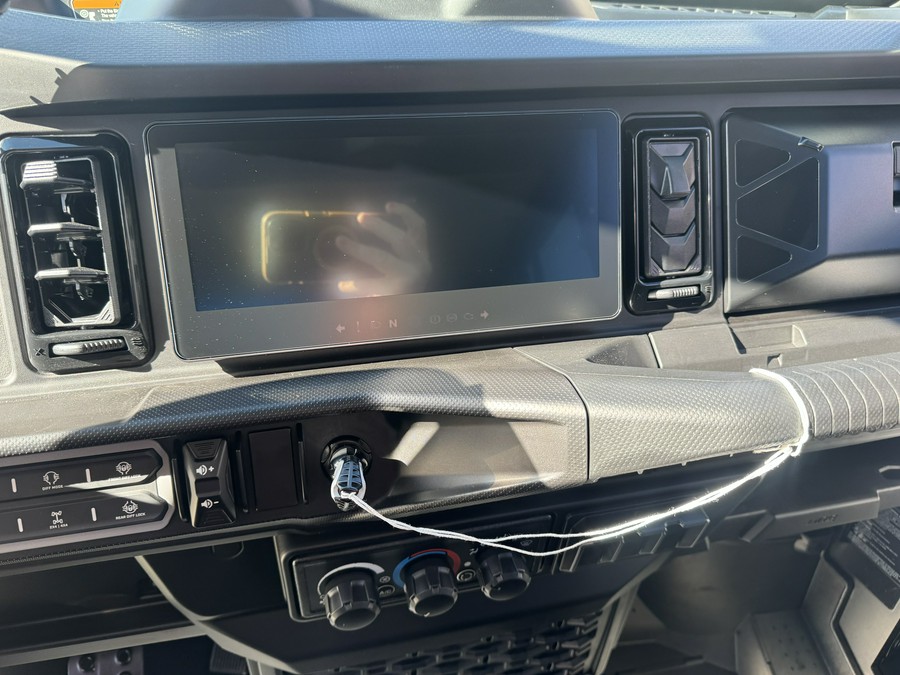 2026 Can-Am Defender MAX Limited HD11