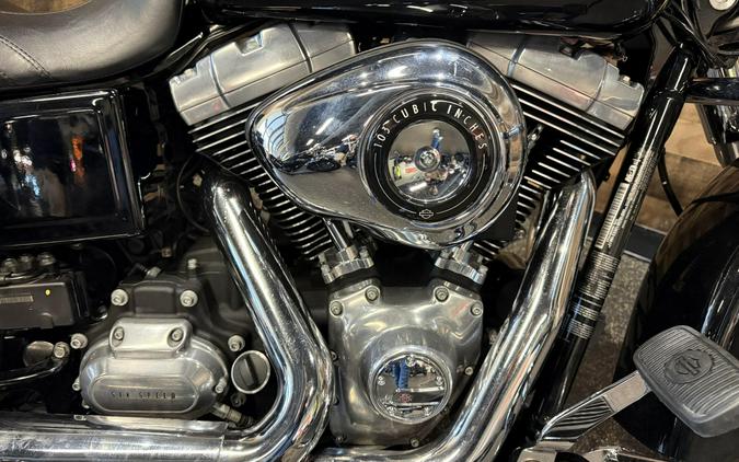 2014 Harley-Davidson® Switchback™ Vivid Black - Black Finish FLD103