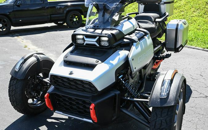 2025 Can-Am Canyon? XT