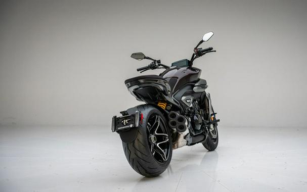 2026 Ducati XDiavel V4 Black Lava