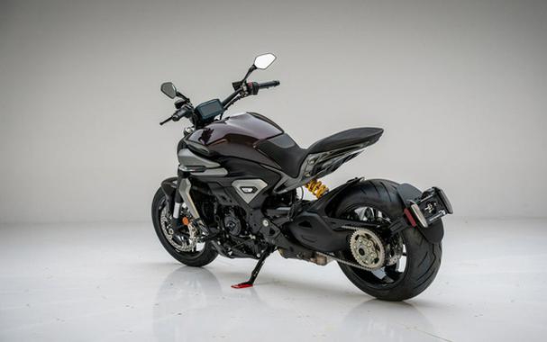 2026 Ducati XDiavel V4 Black Lava