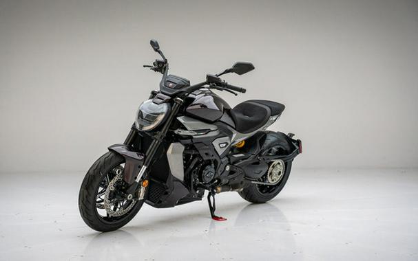 2026 Ducati XDiavel V4 Black Lava
