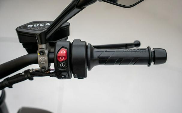 2026 Ducati XDiavel V4 Black Lava
